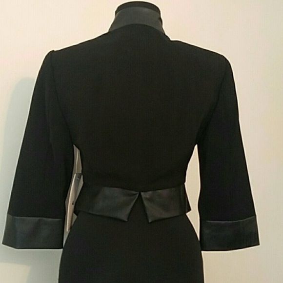 ISO Forever 21 Black Military Inspired Blazer Crop - Picture 2 of 4